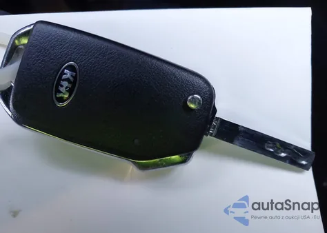 2021 Kia Forte Fe из США, поврежденный, VIN 3KPF24AD1ME369301